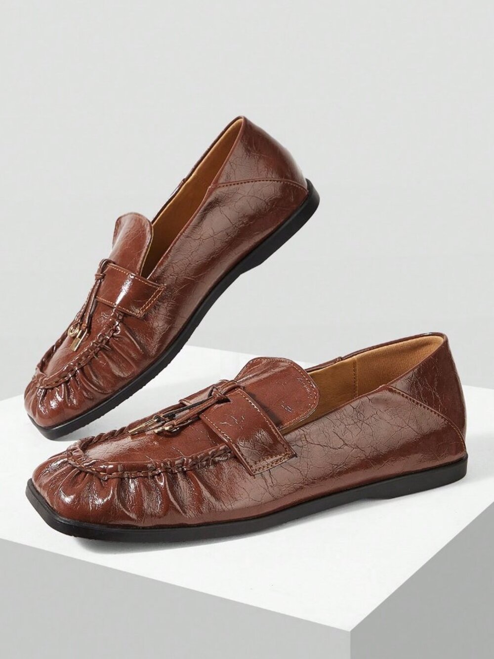 Reddish Brown Casual Women's Faux Leather Pleated Square Toe Flat Loafers